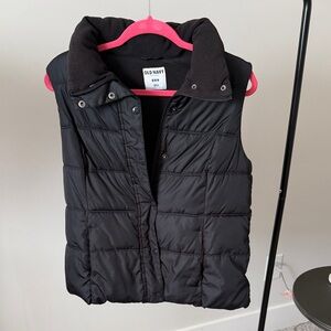 Old Navy Quilted Black Vest